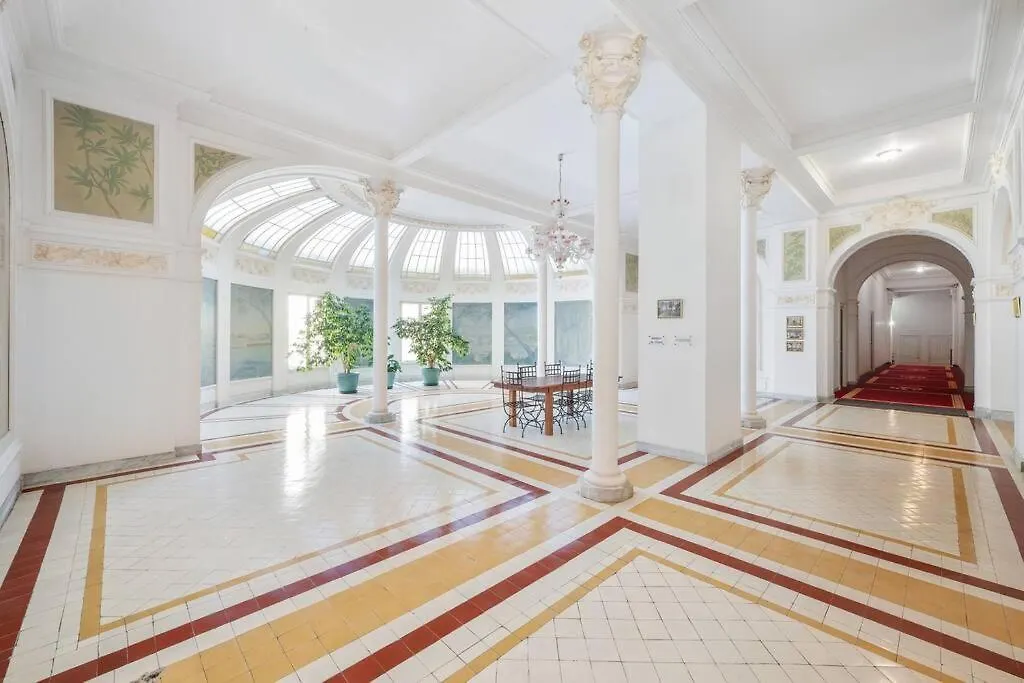Le Winter Palace - Central - Parking Prive - Palace - Wifi 멍똥 아파트