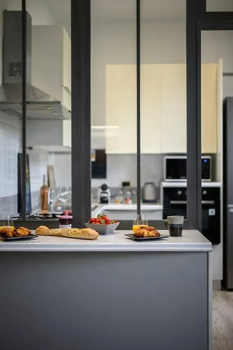 Apartment Le Winter Palace - Central - Parking Prive - Palace - Wifi Menton